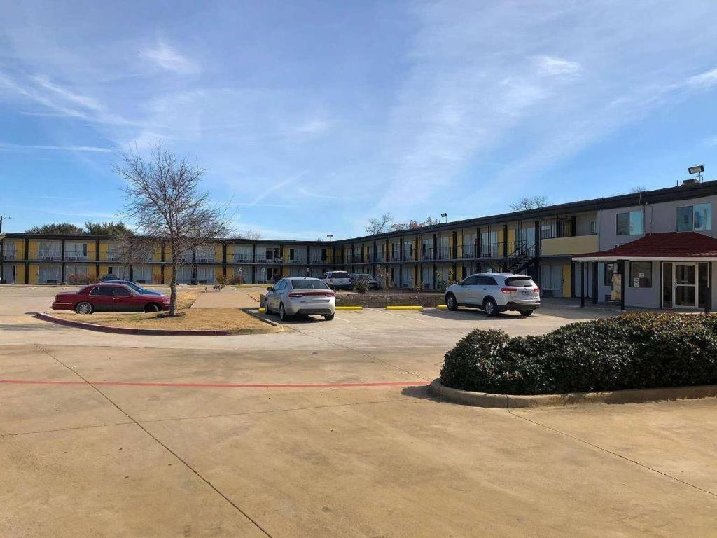 Americas Best Value Inn Garland Dallas Exterior photo
